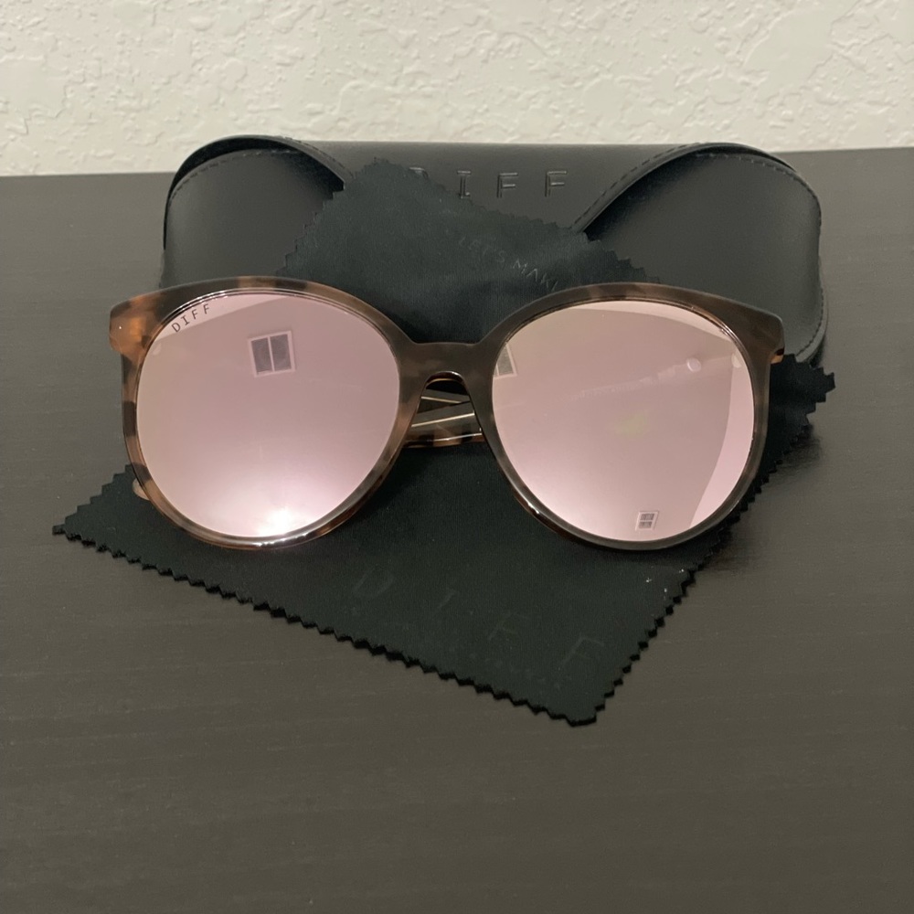 Diff Eye wear sunglasses